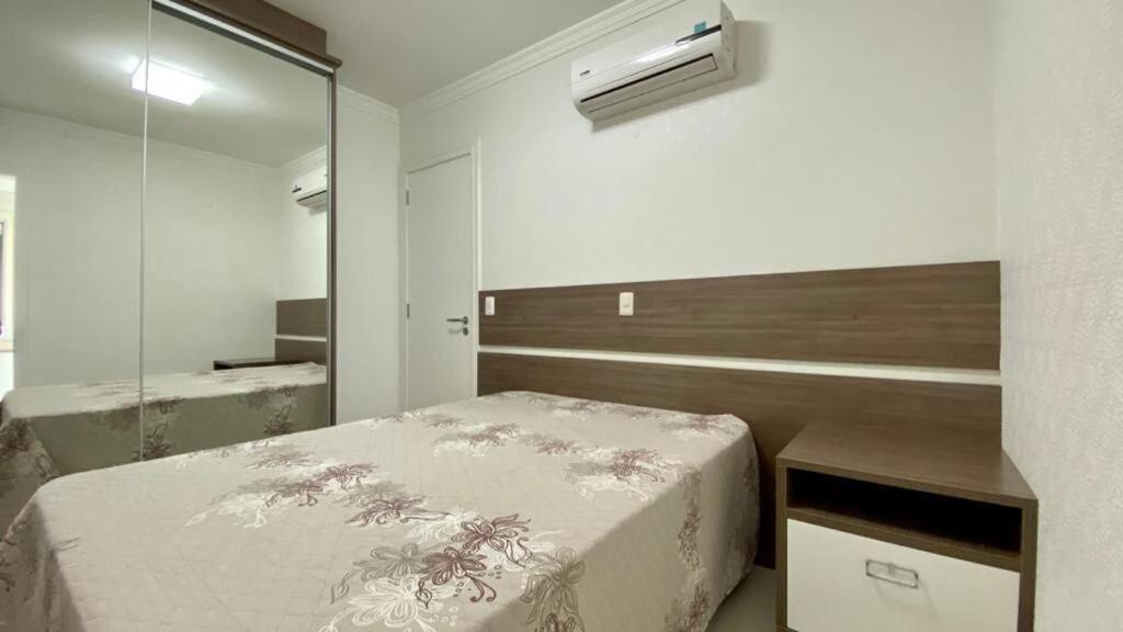Solar Das Ilhas - Aconchegante Apartamento Na Linda Praia De 4 Ilhas Bombinhas Eksteriør bilde